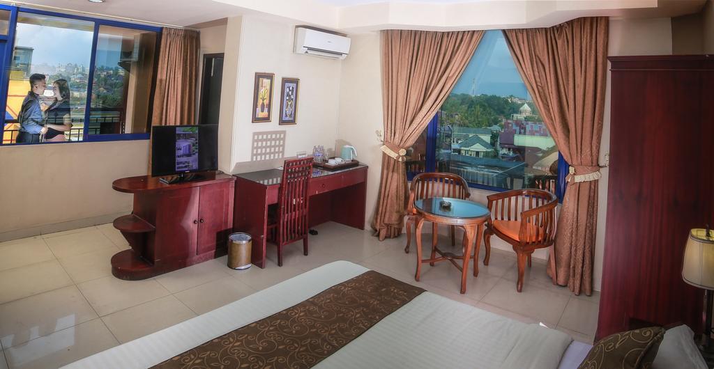 Grand Hotel جامبي المظهر الخارجي الصورة